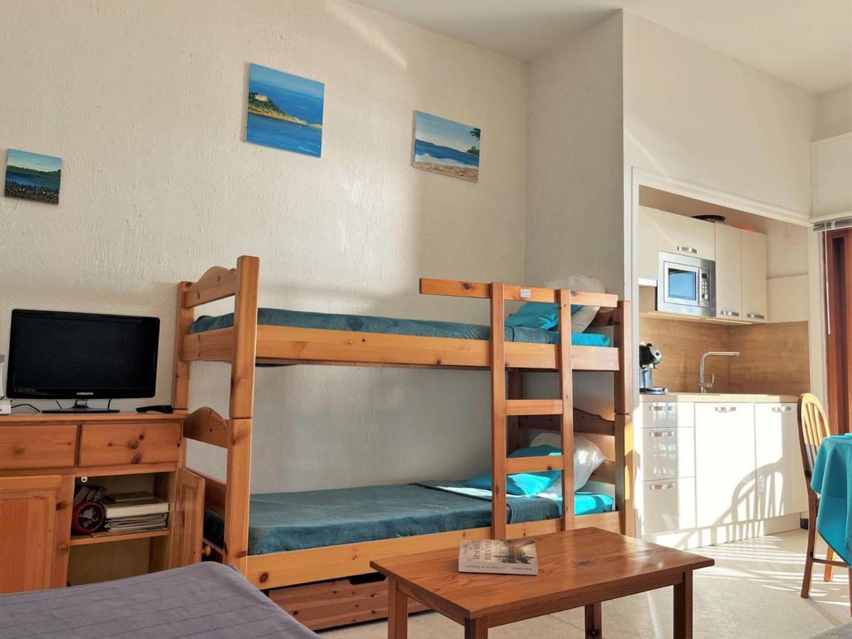 Studio Lumineux 4 Couchages Pres De La Plage Avec Options Linge Et Wifi - Fr-1-251-433 Le Lavandou Bagian luar foto